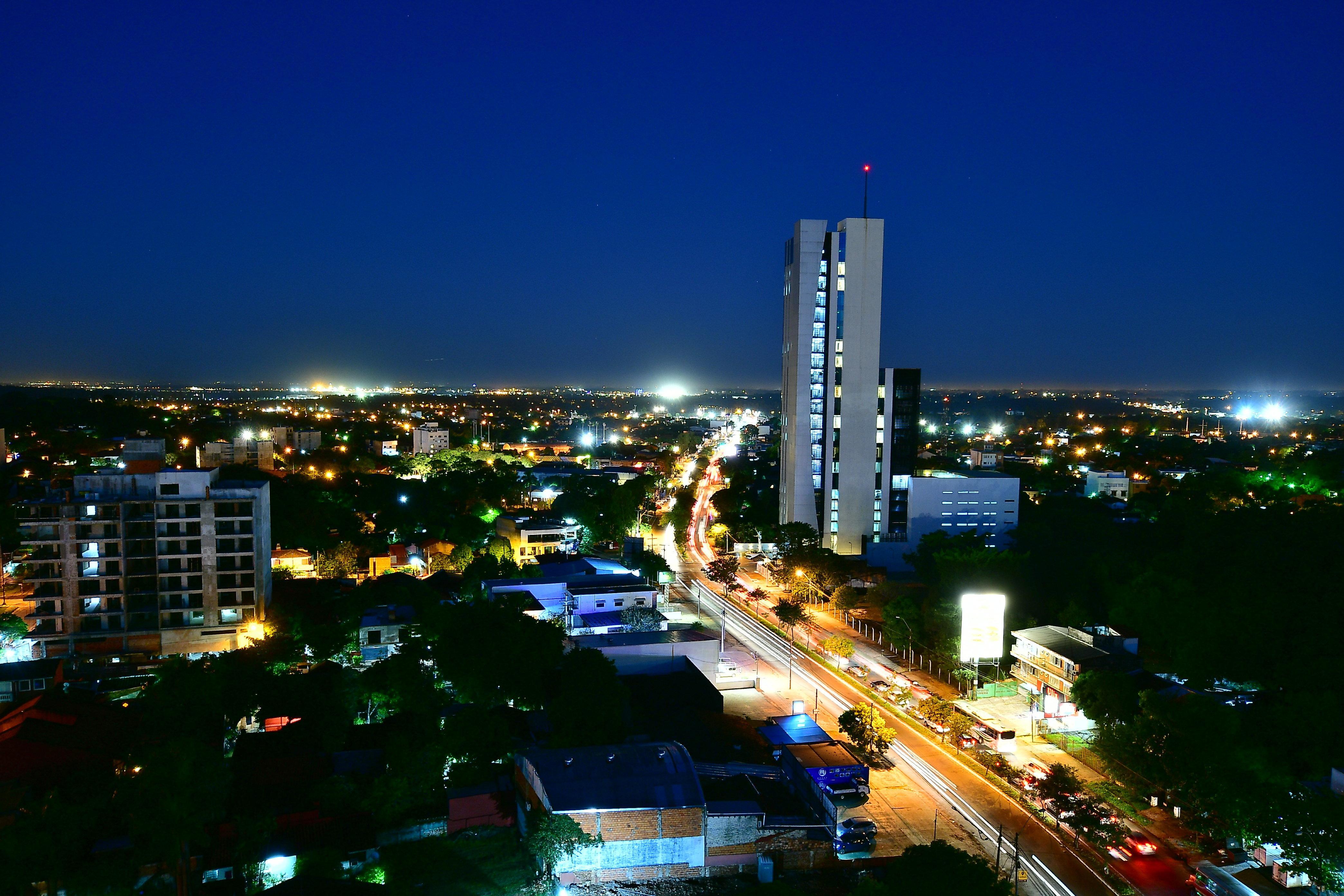 Holiday Inn Express Asuncion Aviadores By Ihg Экстерьер фото