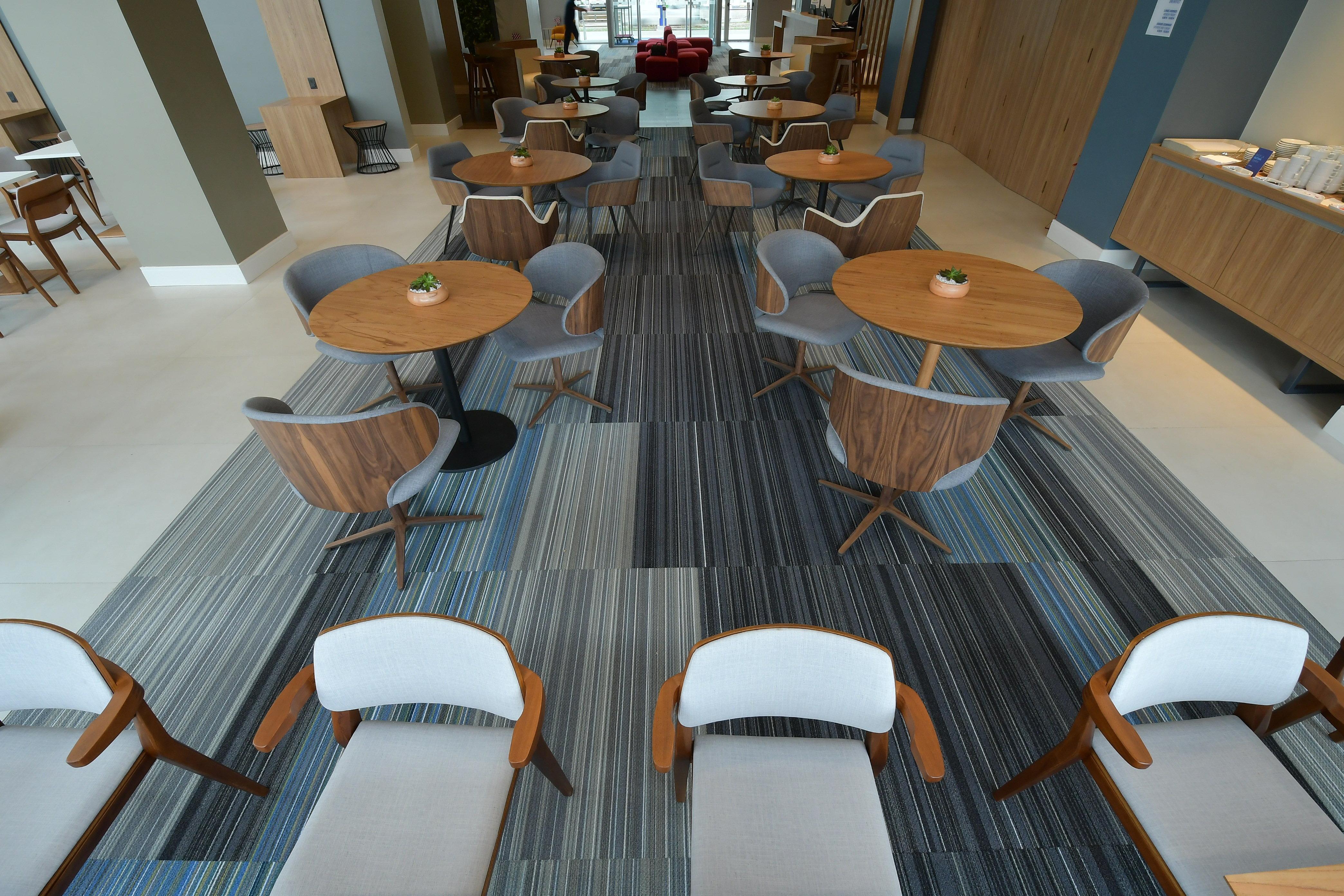 Holiday Inn Express Asuncion Aviadores By Ihg Экстерьер фото
